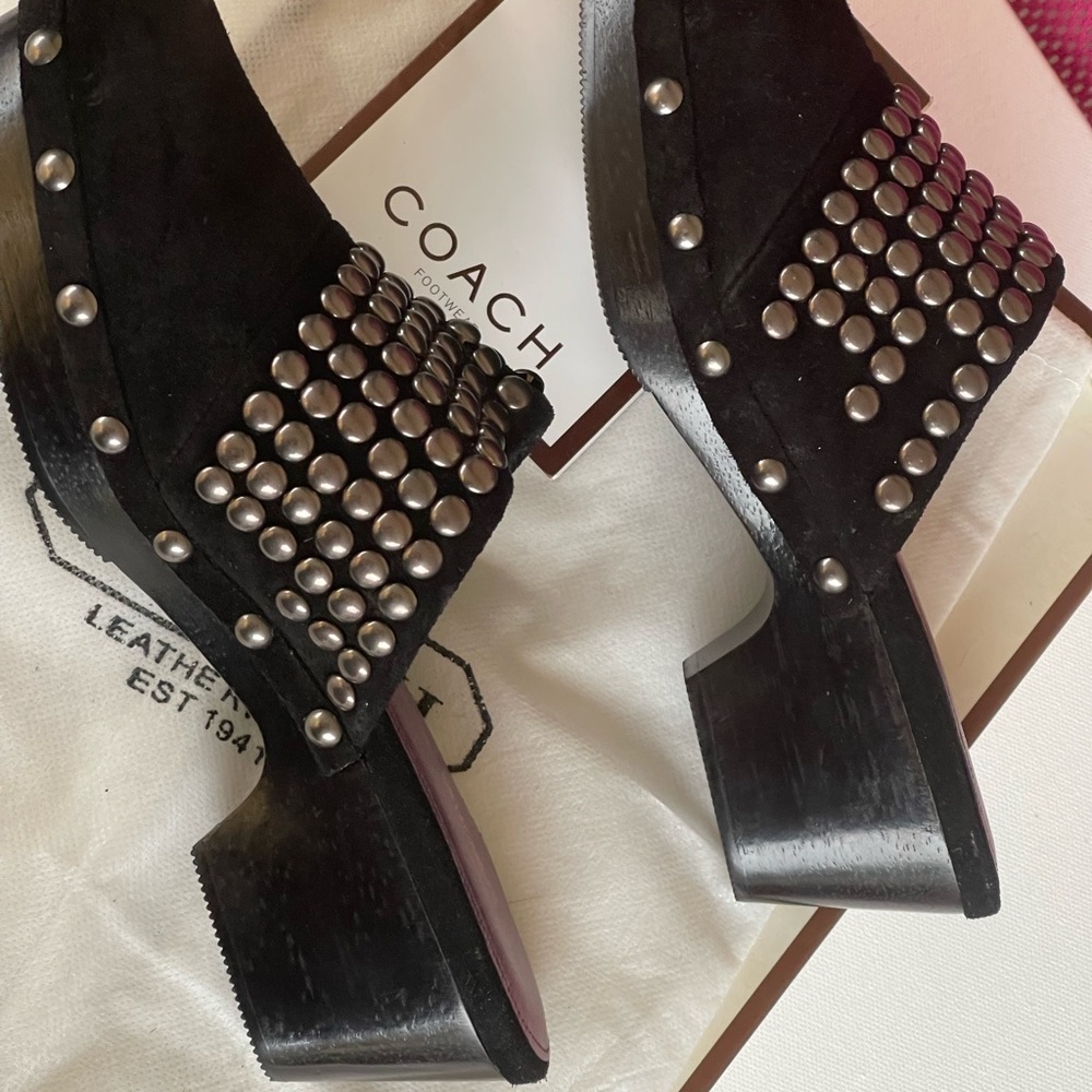 COACH STUDDED PATCH CLOGS FOR WOMEN - Picture 8 of 9